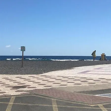 Casa Veronica 2. Piso Entero. דירה