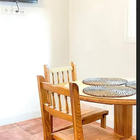 Casa Veronica 2. Piso Entero. דירה ארונה